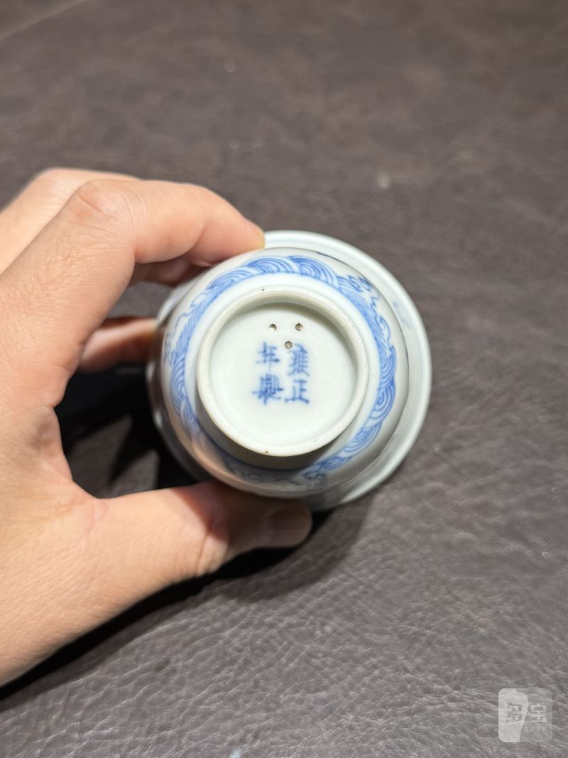 清雍正 青花双龙赶珠纹铃铛杯 - 图26